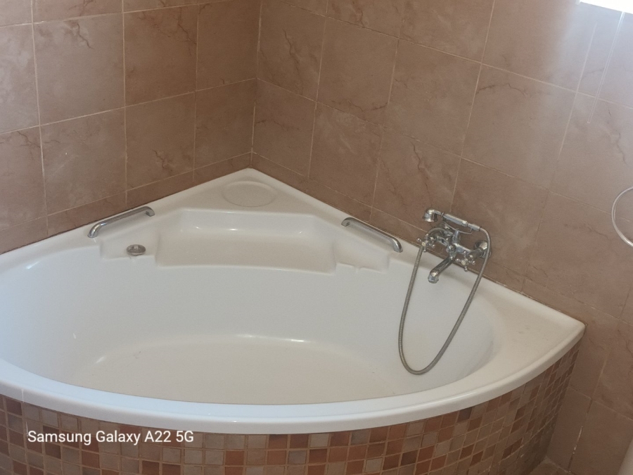 3 Bedroom Property for Sale in Hennenman Free State